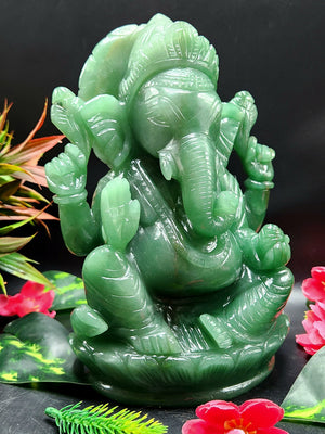 Green Aventurine from Australia - Carving of Ganesh - Lord Ganesha Idol in Crystals/Gemstone - Reiki/Chakra/Healing - 8 in and 2.39 kg (5.26 lb)