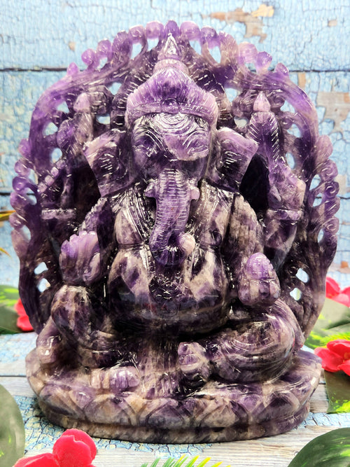 Lord Ganapati handmade carving in Amethyst gemstone - Reiki/Chakra/Healing - 9 inches and 2.86 kg (6.29 lb)