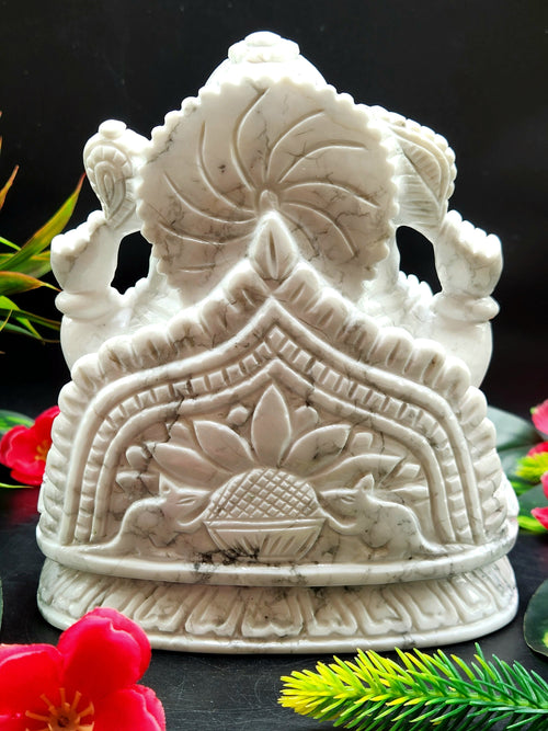 Howlite gemstone crystal Handmade Carving of Ganesh - Lord Ganesha Idol | Sculpture | Murti in Crystals -Reiki/Chakra/Healing -6 inches and 2.65 kg (5.83 lb)