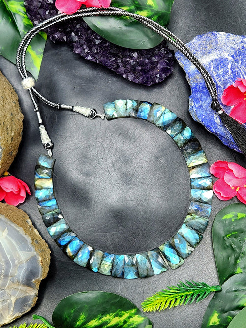 Unique Labradorite crystal necklace with amazing blue flash | gemstone/crystal jewelry | Mother's Day/Birthday/Valentine's gift