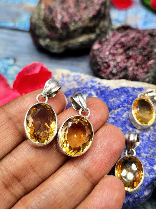 Beautiful Citrine pendant in 925 sterling silver - gemstone/crystal jewelry |Mother's Day/engagement/wedding/anniversary/birthday gift