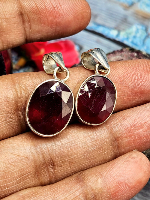Beautiful Ruby Corundum Faceted Pendant in 925 Sterling Silver: A Powerful Crystal Healing and Gift Choice - gemstone/crystal jewelry |Mother's Day/engagement/anniversary/birthday gift