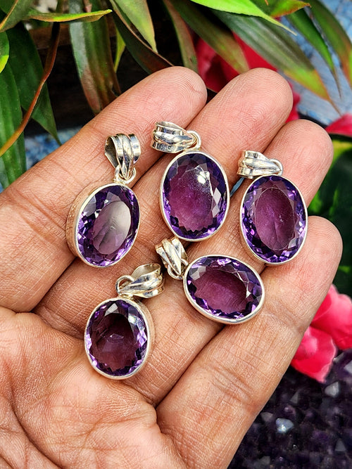 Beautiful Amethyst pendant in 925 sterling silver - gemstone/crystal jewelry |Mother's Day/engagement/wedding/anniversary/birthday gift