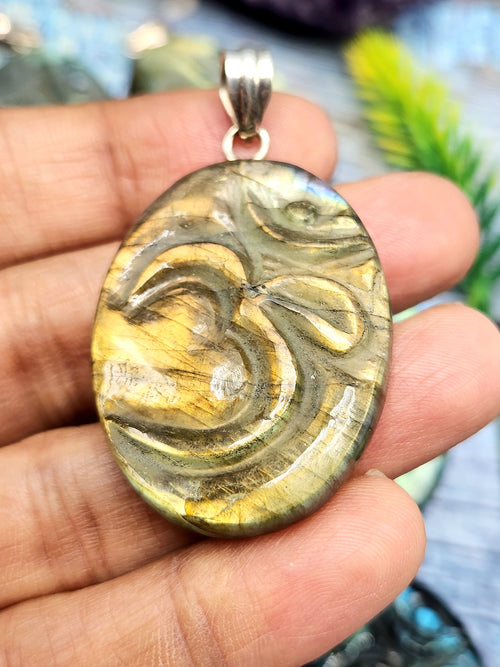 Harmonious Handmade Labradorite Om Symbol Oval Pendant with 925 Silver Loop - Embrace Spiritual Connection and Serenity - ONE PIECE ONLY