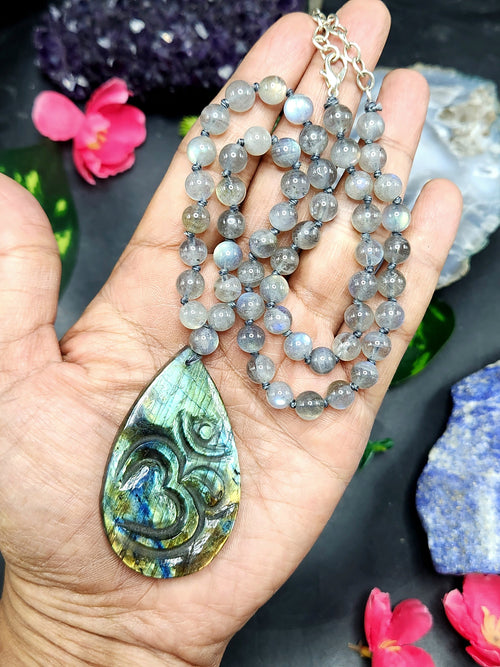 Labradorite Bead Mala with Labradorite Om Symbol Pendant - Embrace Spiritual Connection and Exquisite Craftsmanship