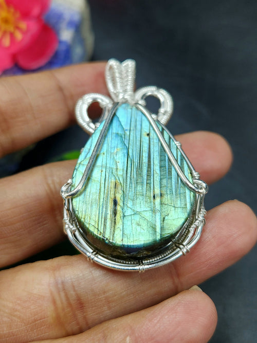 Labradorite Peacock Carving Wire Wrapped Pendant - A Mesmerizing Display of Elegance and Artistry