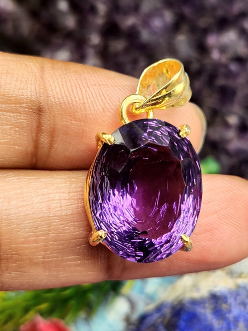 Amethyst Faceted Pendant in Gold Rhodium-Plated Sterling Silver - 26 carats