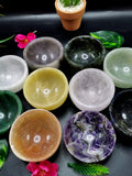 10 round bowls of 3 inch diameter in 10 different gemstones